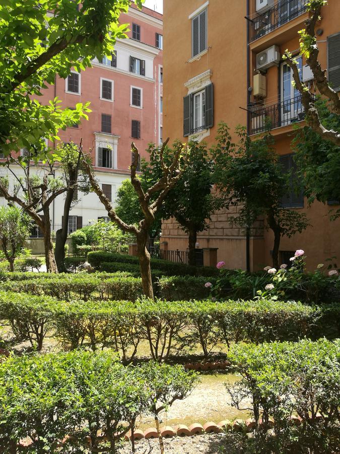 Alex Place Rome Extérieur photo
